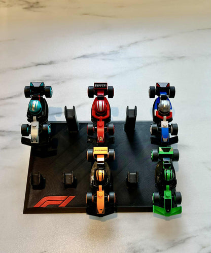 Stativ till 10st Lego F1 Minifig bilar