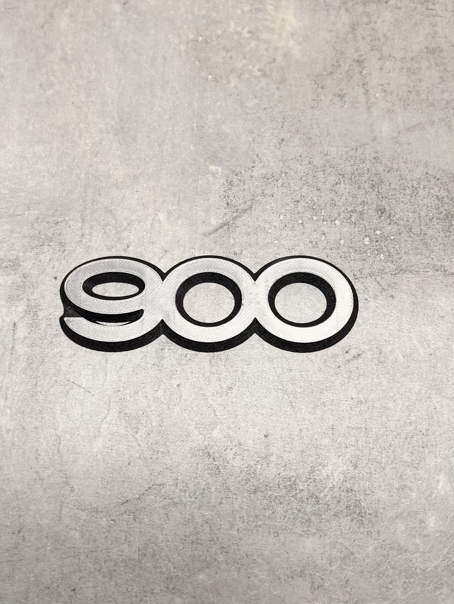 Emblem 900