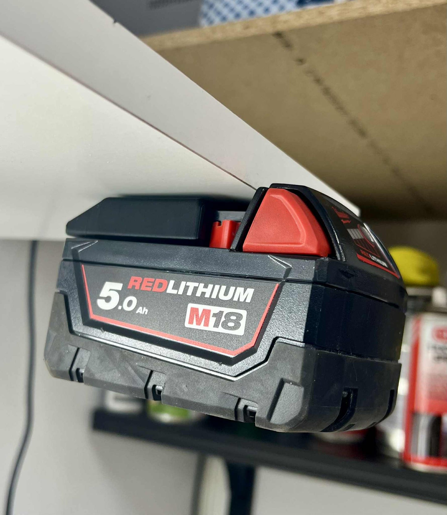 Batterifäste Milwaukee M18 singel, 3-Pack